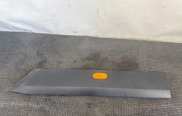 Mercedes-Benz Sprinter W906 Rear fender molding trim A9066903200