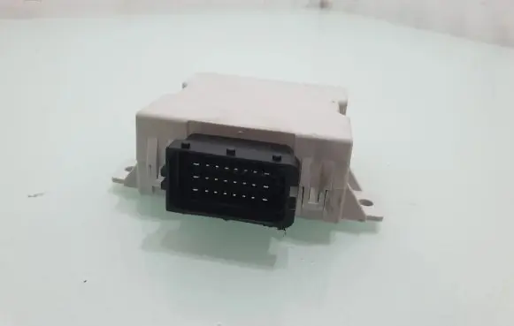 Toyota Corolla Verso AR10 Window control relay 150696