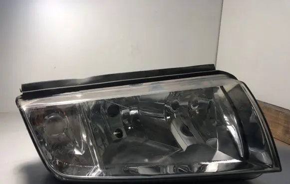 Skoda Octavia Mk1 (1U) Headlight/headlamp