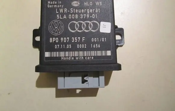 Audi A3 S3 A3 Sportback 8P Light module LCM 8P0907357F