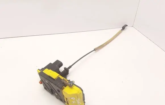 Volvo S60 Front door lock
