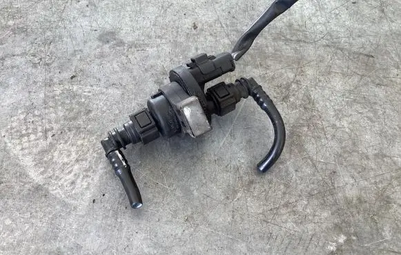 Renault Modus Turbo solenoid valve 2580119A