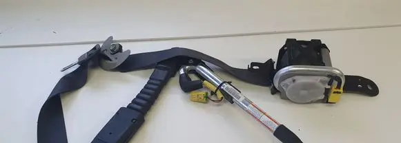 Honda Civic Front seatbelt