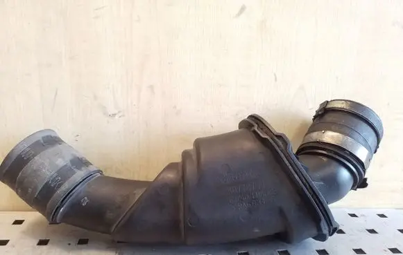 Volvo XC60 Intake resonator 30778734