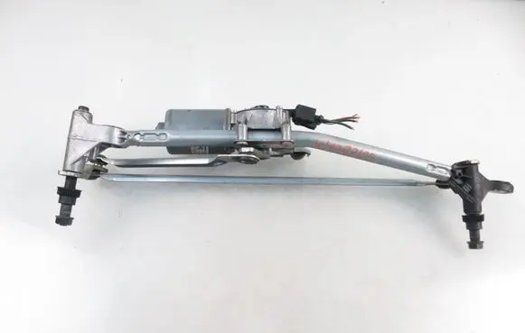 BMW X1 E84 Front wiper linkage 2992465