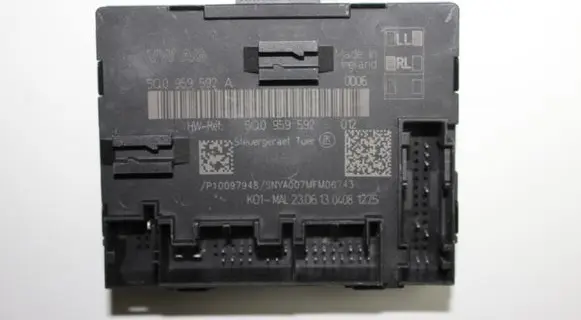 Audi A3 S3 8V Door control unit/module 5Q0959592A
