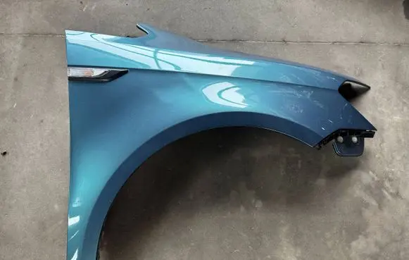 Volkswagen Caddy Fender 