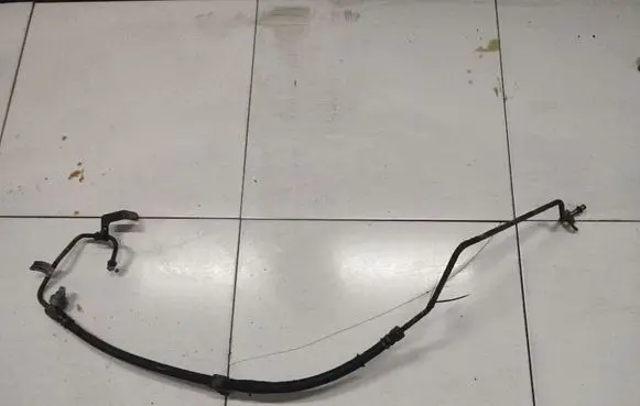 Ford Mondeo Mk III Power steering hose/pipe/line 