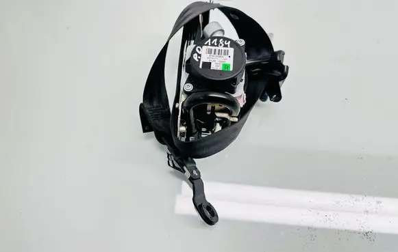 Volvo V60 Front seatbelt 616155800 012R0000