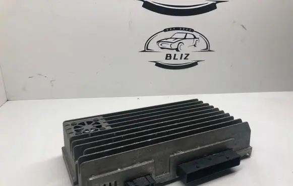 Audi A5 8T 8F Sound amplifier 8T0035223M 8T0035223C