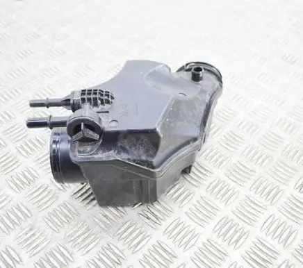 Volvo XC40 Intake resonator 32298336