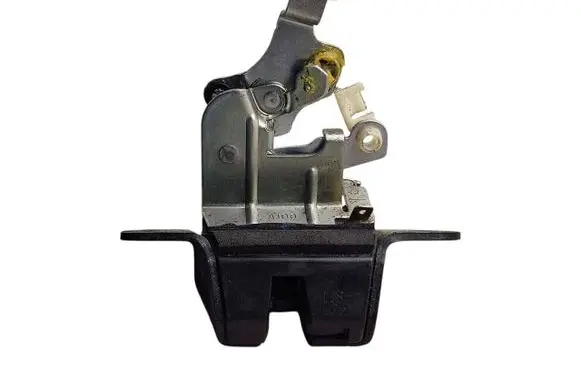 SsangYong Rodius Tailgate/trunk/boot lock/catch/latch 7141021002