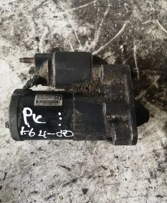 Citroen C4 I Picasso Starter motor M000T22471