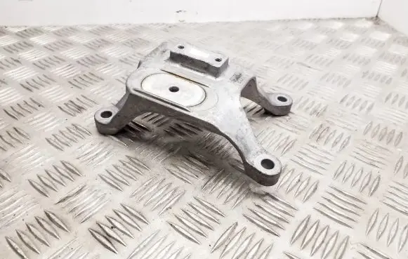 Audi A4 S4 B9 Gearbox mounting bracket 8W0399118C