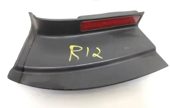 Volkswagen PASSAT B6 Rear/tail light trim molding 3C9945311A 3C9945099a