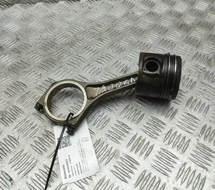 Jaguar XJ X350 Piston 
