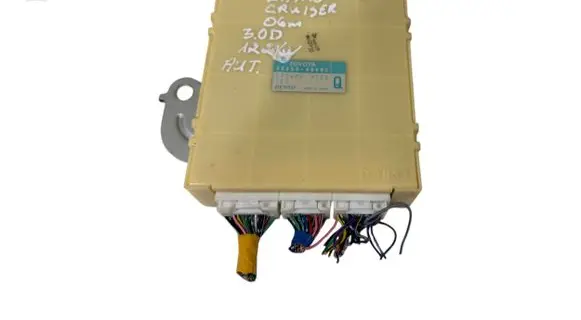 Toyota Land Cruiser (FJ75) Other control units/modules 8865060682 1776003100