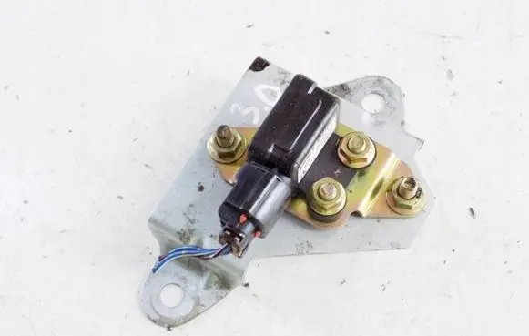 Mitsubishi Pajero Other devices MR228716