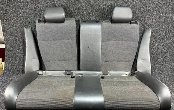BMW 3 E46 Second row seats 