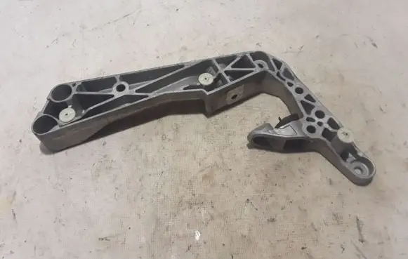 BMW X3 G01 Gearbox mounting bracket 9485312