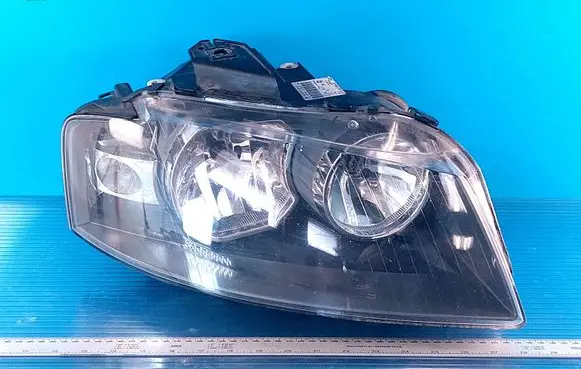 Audi A3 S3 A3 Sportback 8P Headlight/headlamp 8P0941004L