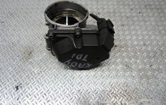 Volkswagen Caddy Throttle valve 03G128063A