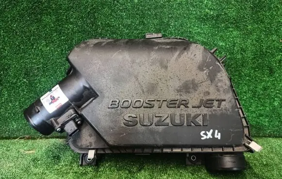 Suzuki SX4 S-Cross Air filter box 53S-A01