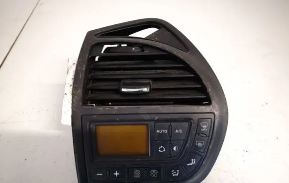 Citroen C4 Grand Picasso Dash center air vent grill 9650868977 a83007700