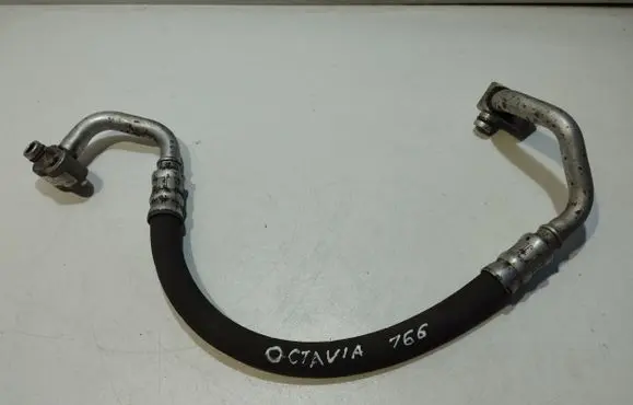 Skoda Octavia Mk2 (1Z) Air conditioning (A/C) pipe/hose 1K0820721BD