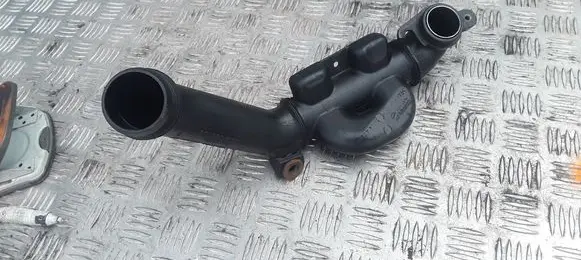 Citroen Berlingo Turbo air intake inlet pipe/hose 9657083280