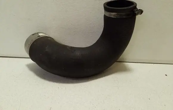 Jeep Cherokee Intercooler hose/pipe