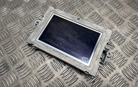 Mercedes-Benz E W212 Screen/display/small screen A2129008707 A2C534