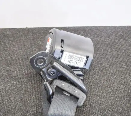 BMW 2 F22 F23 Rear seatbelt 7293267