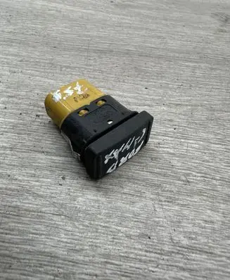 Ford Focus Electric window control switch 6M2T14529DA 03168420 72274