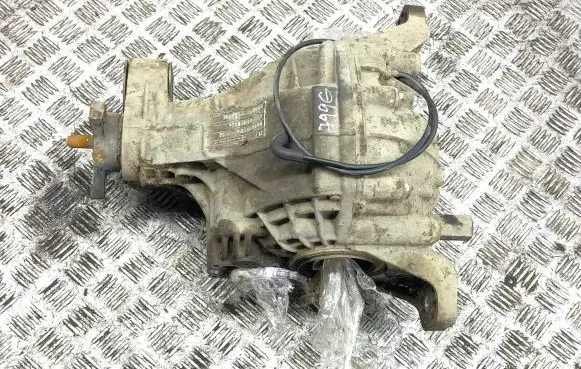 Mercedes-Benz ML W164 Rear differential A1643500814