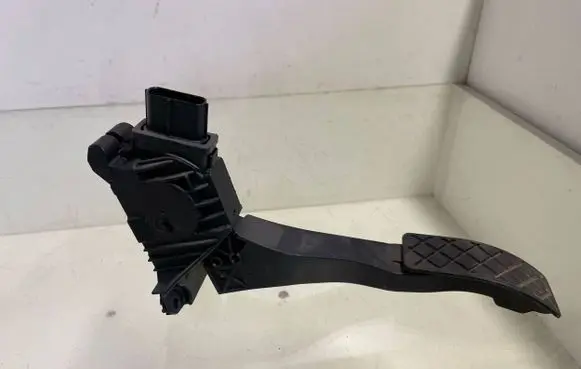 Seat Ateca Accelerator throttle pedal 5Q1723503J 6PV01062113 81051604582