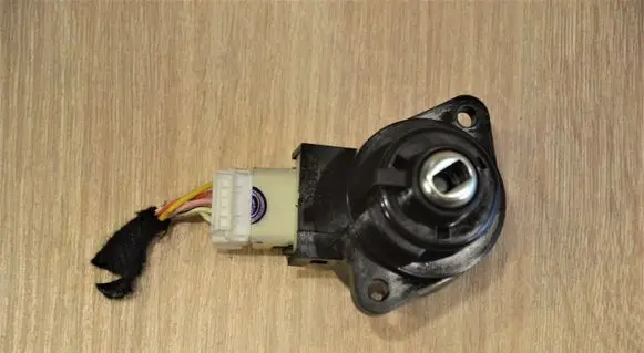 Opel Antara Ignition lock 95919456