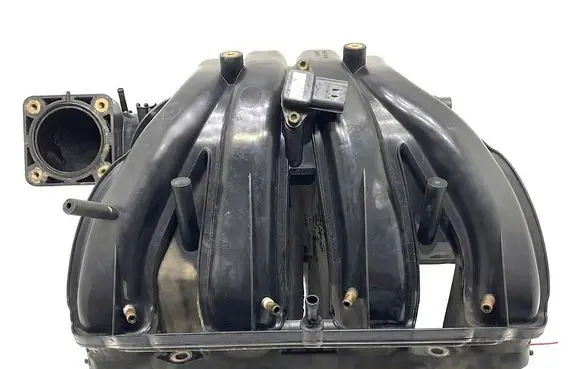 Suzuki Grand Vitara II Intake manifold