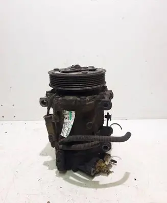 Peugeot 308 Air conditioning (A/C) compressor (pump) 9684432480 SD7C16 P13401341F