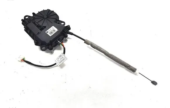Loading door lock