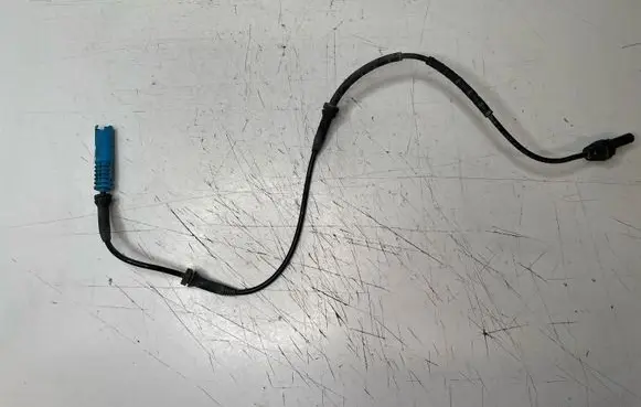 BMW 7 E65 E66 ABS brake wheel speed sensor 6908705