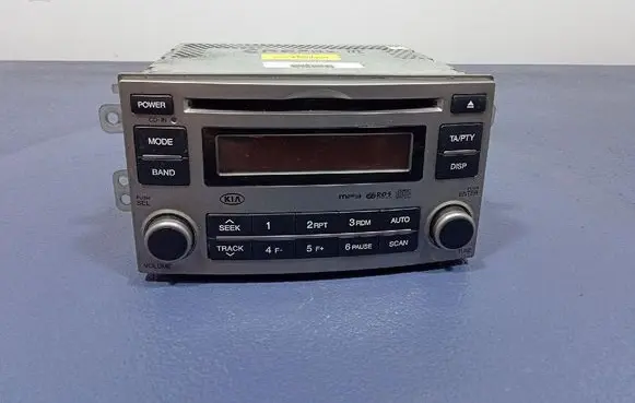 KIA Carens II Radio/CD/DVD/GPS head unit HN445UN