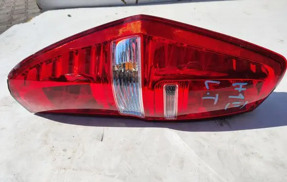 Hyundai H-1, Starex, Satellite Rear/tail lights 