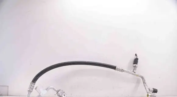 Air conditioning (A/C) pipe/hose