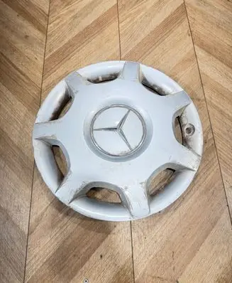 Mercedes-Benz E W211 R16 wheel hub/cap/trim 2034001025