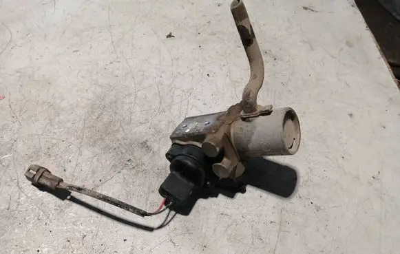 Toyota Prius (XW20) Master brake cylinder 4727047010