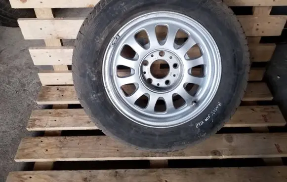 BMW 5 E39 R15 spare wheel 1092277