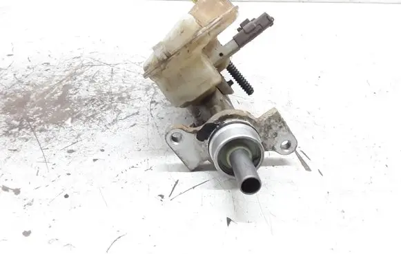 Citroen C3 Master brake cylinder 320670938