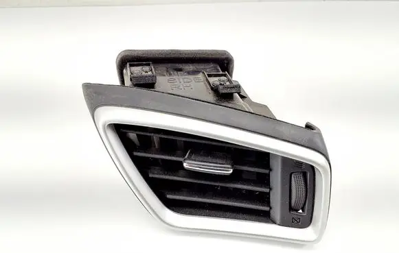 Nissan X-Trail T32 Dashboard air vent grill cover trim 687604BA0A 687604BA1A