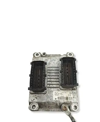 Opel Meriva A Engine control unit/module 55353613 1039S17954 0261208255